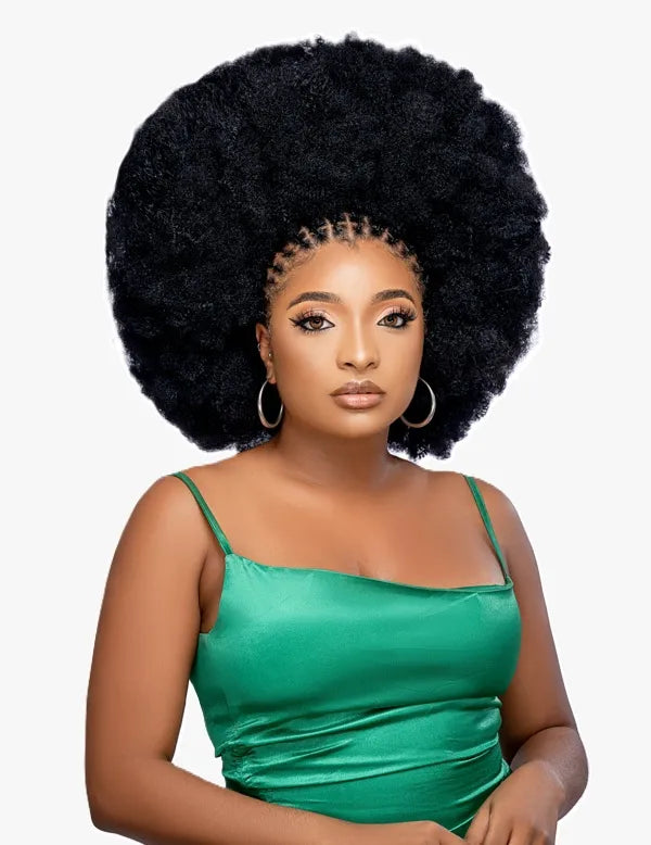 women crochet and attachment